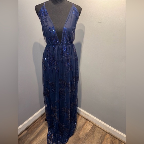 Evening Gown Navy Lace Shear Sequins Spaghetti Strap Deep V-Neck SzL Lined - Picture 1 of 12